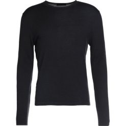 Swetry klasyczne męskie: Falke Sweter black