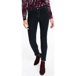 Spodnie damskie skinny. Spodnie damskie na zimę, z jeansu. W wyprzedaży za 39,99 zł.