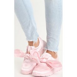 Jasnoróżowe Buty Sportowe Pinky Winky. Pomarańczowe buty sportowe damskie marki Born2be, z materiału. Za 49,99 zł.