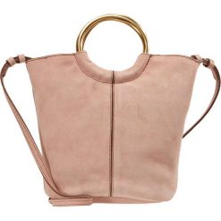 Torebki klasyczne damskie: J.CREW SUEDE BUCKET Torebka copper warm peach