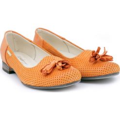 Balerinki dziurkowane - skóra naturalna - model 010 - kolor dyniowy. Baleriny damskie Zapato, bez wzorów, ze skóry, bez obcasa. Za 299,00 zł.