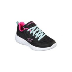 Buty Dziecko Skechers GOrun 600 - Fun Run. Czarne trampki dziewczęce Skechers, bez wzorów, bez zapięcia. Za 144,29 zł.