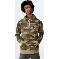 Bluza z kapturem i logo Pull&Bear. Szare bluzy męskie marki Pull&Bear, m, bez wzorów, z kapturem, bez rękawów, z kapturem. Za 89,90 zł.