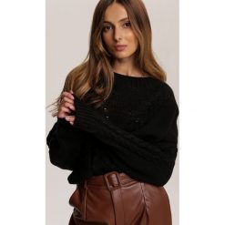 Czarny Sweter Yrelova. Czarne swetry damskie Renee, s, bez wzorów, casualowe, bez rękawów, bez kaptura. Za 149,99 zł.