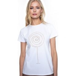 Biały t-shirt z kryształkami AK LOLIPOP. Białe t-shirty damskie ANETA KRĘGLICKA X L'AF, l, bez wzorów, z bawełny, klasyczne, z klasycznym kołnierzykiem. Za 149,00 zł.