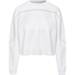 Bluza FILA MADA. Białe bluzy damskie Fila, bez wzorów, z krótkim rękawem, krótkie, bez kaptura. Za 440,00 zł.