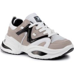 Sneakersy XTI - 49523 Blanco. Brązowe półbuty damskie Xti, na co dzień, bez wzorów, ze skóry ekologicznej, bez obcasa, na płaskiej podeszwie, bez zapięcia. W wyprzedaży za 199,00 zł.