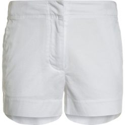 J.CREW FRANKIE STRETCH Szorty white. Białe spodenki chłopięce marki J.CREW, z elastanu. Za 129,00 zł.