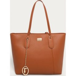 Trussardi Jeans - Torebka. Torby damskie na zakupy Trussardi Jeans, w paski, z poliesteru, na ramię, duże, bez dodatków. Za 649,90 zł.