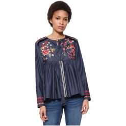 Desigual Bluzka Damska Bluse Vetta 17Wwbd02 5008 (Rozmiar S). Szare bluzki damskie marki Desigual, s, bez wzorów, bez kołnierzyka, bez rękawów. W wyprzedaży za 166,00 zł.