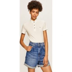 Tommy Hilfiger - T-shirt. Białe bluzki damskie TOMMY HILFIGER, s, bez wzorów, z elastanu, bez kołnierzyka. Za 359,90 zł.