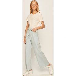 Lee - T-shirt. Białe bluzki damskie Lee, s, z nadrukiem, z bawełny, casualowe, z okrągłym kołnierzem. W wyprzedaży za 89,90 zł.