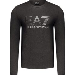 T-shirt EA7 EMPORIO ARMANI. Szare t-shirty męskie EA7 Emporio Armani, bez wzorów, z okrągłym kołnierzem, długie. W wyprzedaży za 222,00 zł.