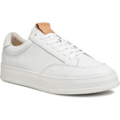 Sneakersy VAGABOND - John 4984-001-01 White. Białe sneakersy męskie Vagabond, bez zapięcia. W wyprzedaży za 399,00 zł.