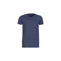 T-shirty z krótkim rękawem Le Temps des Cerises LEON. Niebieskie t-shirty męskie marki Le Temps Des Cerises, s, bez wzorów, bez kołnierzyka, krótkie. Za 149,00 zł.