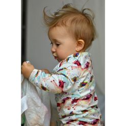 Body niemowlęce tęczowe jednorożce. Szare body niemowlęce marki Pakamera, z bawełny. Za 65,00 zł.