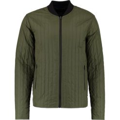 Kurtki męskie bomber: Mads Nørgaard JANUS Kurtka Bomber green