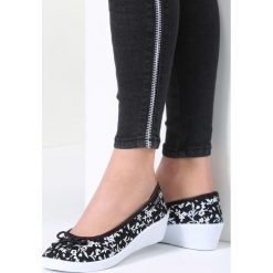 Buty ślubne damskie: Czarne Koturny Have You Been