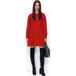 Czerwona Sukienka Casual z Falbanką na Długi Rękaw. Czerwone długie sukienki marki Molly.pl, do pracy, m, z tkaniny, biznesowe, z falbankami, z długim rękawem, oversize. Za 108,90 zł.