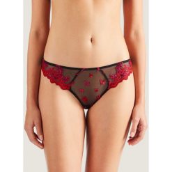 Stringi Aubade Romance d’Été PB26. Stringi damskie Aubade, bez wzorów, z elastanu. W wyprzedaży za 199,00 zł.