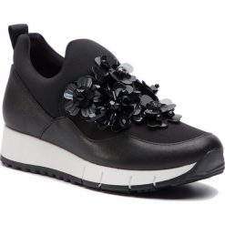 Sneakersy LIU JO - Gigi 03 B19021 TX033 Black 22222. Czarne półbuty damskie Liu Jo, z aplikacjami, ze skóry ekologicznej, bez obcasa, na płaskiej podeszwie, bez zapięcia. Za 739,00 zł.