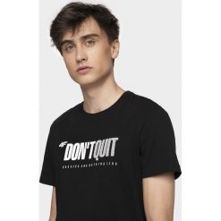 T-shirt męski TSM074 - głęboka czerń. Koszulki męskie m. W wyprzedaży za 39,99 zł.