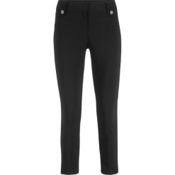 Spodnie 7/8 z bengaliny z dekoracyjnymi guzikami bonprix czarny. Spodnie damskie bonprix. Za 89,99 zł.