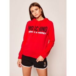 Bluza Moschino Underwear & Swim 1711 9012. Czerwone bluzy damskie Moschino Underwear & Swim, l, bez wzorów, z elastanu, bez rękawów, bez kaptura. Za 799,00 zł.
