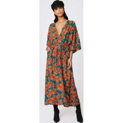 Płaszcze damskie: NA-KD Boho Sukienka-płaszcz – Green,Orange