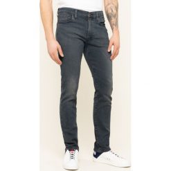 Jeansy Slim Fit Levi's 511™ 04511-3982. Niebieskie jeansy męskie Levi's®, s, bez wzorów. Za 429,00 zł.