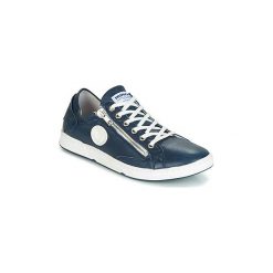 Buty Pataugas JESTER. Niebieskie trampki i tenisówki damskie marki Pataugas, bez wzorów, bez zapięcia. Za 569,00 zł.