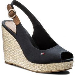 Espadryle TOMMY HILFIGER - Iconic Elena Basic Sling Back FW0FW02787 Midnight 403. Niebieskie espadryle damskie TOMMY HILFIGER, bez wzorów, ze skóry, bez obcasa, na obcasie. W wyprzedaży za 219,00 zł.