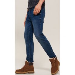 Jeansy slim fit - Niebieski. Niebieskie rurki męskie House, z jeansu. Za 139,99 zł.