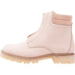 Botki damskie lity: Pieces PSPAMELINA NUBUCK BOOT EVENING SAND Botki evening sand