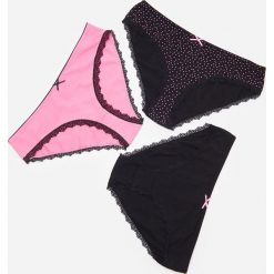 Bawełniane majtki z koronką 3 pack - Wielobarwny. Majtki damskie House, s, z bawełny. W wyprzedaży za 19,99 zł.