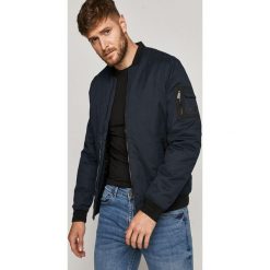 Medicine - Kurtka bomber City Adventure. Niebieskie płaszcze męskie MEDICINE, s, bez wzorów, z bawełny, krótkie, bez kaptura. Za 249,90 zł.