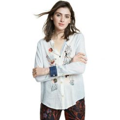 Desigual koszula damska Matera 20SWCW22 XL Biały. Białe koszule damskie Desigual, xl, z haftami, bez kołnierzyka, bez rękawów. Za 389,00 zł.