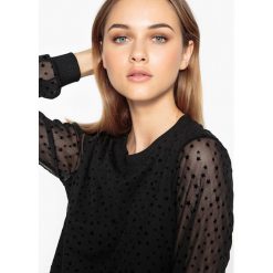 Bluza warstwowa, siateczka w gwiazdki. Czarne długie bluzy damskie marki MADEMOISELLE R, s, z bawełny, z długim rękawem. Za 188,96 zł.