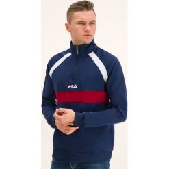 Bluza Fila Oligert 687237. Niebieskie bluzy męskie Fila, m, bez wzorów, z bawełny, bez kołnierzyka, bez rękawów, bez kaptura. W wyprzedaży za 229,00 zł.