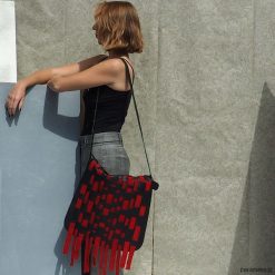 Torba skórzana z wymienną klapą. BOHO RED. Czerwone torebki klasyczne damskie Pakamera, ze skóry. Za 1350,00 zł.