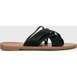 Answear - Klapki CHC - Shoes. Czarne klapki damskie ANSWEAR, bez wzorów, ze skóry, bez obcasa. W wyprzedaży za 49,90 zł.