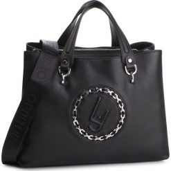 Torebka LIU JO - M Satchel N19211 E0037 Black 22222. Czarne torebki klasyczne damskie Liu Jo, bez wzorów, ze skóry ekologicznej, klasyczne, bez dodatków. Za 689,00 zł.