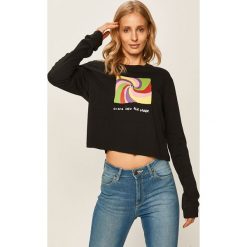 Volcom - Longsleeve. Czarne topy damskie Volcom, s, z nadrukiem, z bawełny, z okrągłym kołnierzem. W wyprzedaży za 129,90 zł.