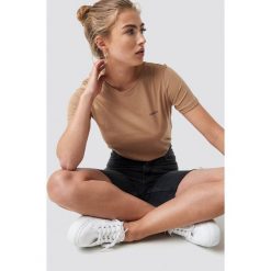 T-shirty damskie: NA-KD Trend T-shirt basic Saint - Beige