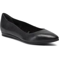 Baleriny TAMARIS - 1-22118-33 Black Leather 003. Czarne baleriny damskie Tamaris, bez wzorów, ze skóry ekologicznej, bez obcasa. Za 219,00 zł.