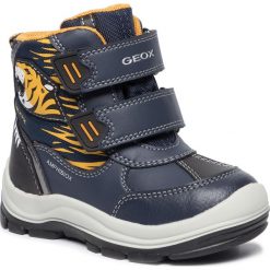Śniegowce GEOX - B Flanfil B. B Abx A B943VA 054FU C0657 D Navy/Yellow. Niebieskie śniegowce chłopięce Geox, bez zapięcia. Za 349,00 zł.