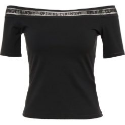 Opening Ceremony Tshirt z nadrukiem black. Czarne t-shirty damskie marki Opening Ceremony, z nadrukiem, z elastanu. Za 889,00 zł.