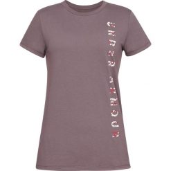 Under Armour Vertical Koszulka Brązowy Fioletowy. Pomarańczowe koszulki damskie Under Armour, xs, bez wzorów, z bawełny, bez kołnierzyka, z krótkim rękawem. Za 119,95 zł.