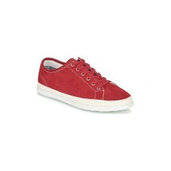 Buty André RABAT. Czerwone trampki męskie Andre, bez wzorów, bez zapięcia. Za 279,20 zł.