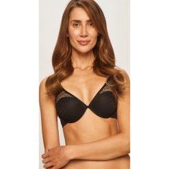Dkny - Biustonosz. Czarne biustonosze DKNY, w koronkowe wzory, z elastanu. W wyprzedaży za 159,90 zł.